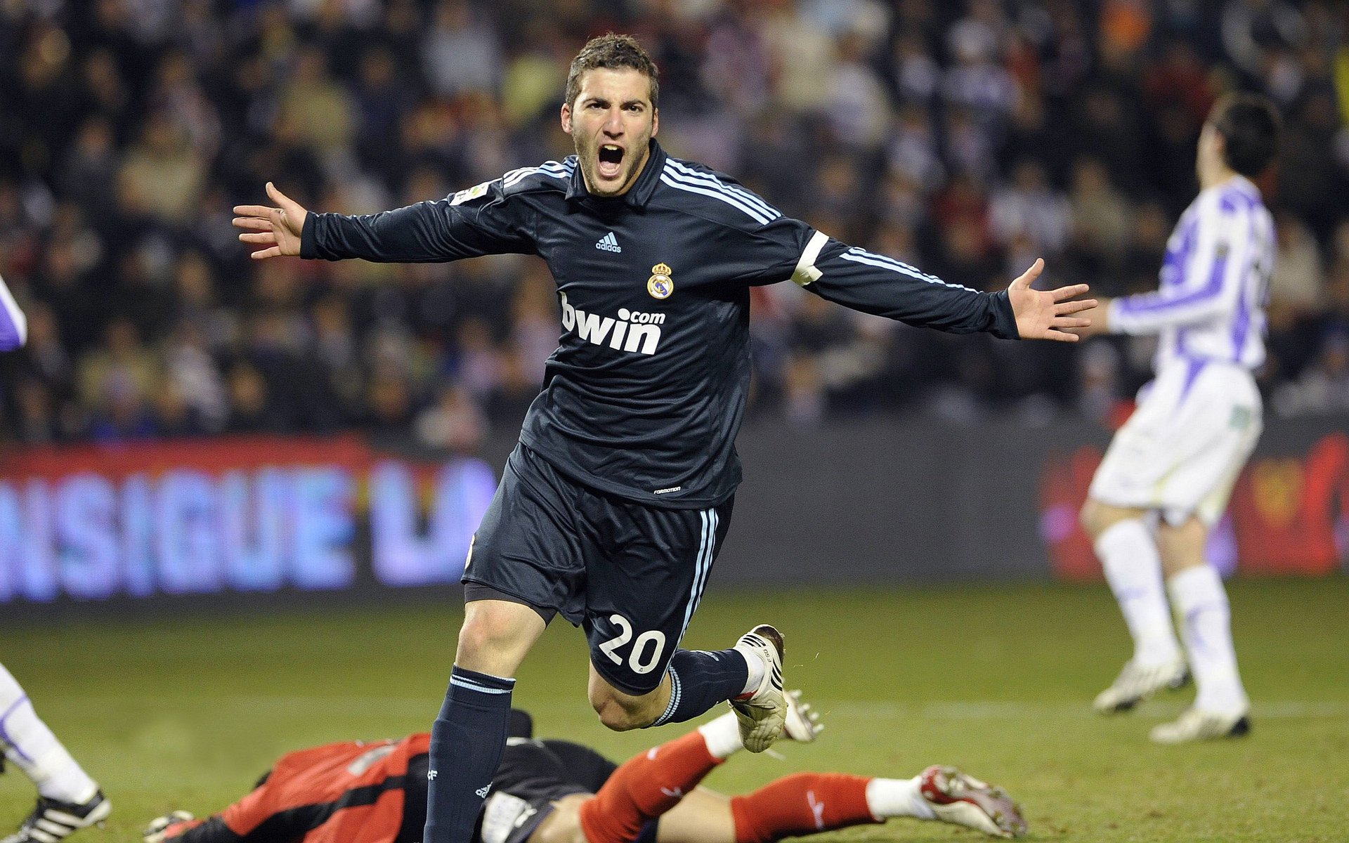 _场馆开幕:装配最新设备,赛事体验先一步_,装配大赛